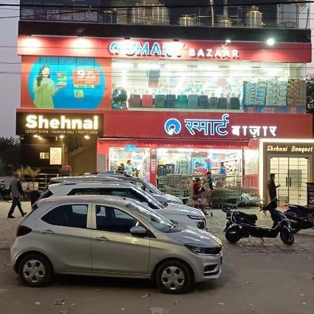 Shehnai Hotel And Banquet Hisar Bagian luar foto